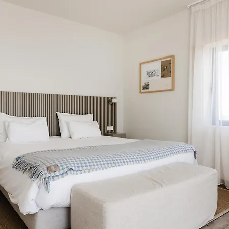Memmo Baleeira - Design Otel Sagres