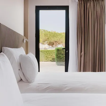 Otel Memmo Baleeira - Design 4*