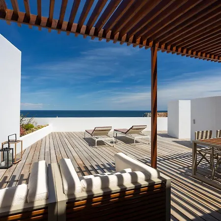 Memmo Baleeira - Design 4* Sagres