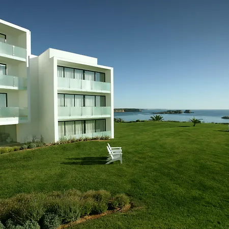 Memmo Baleeira - Design Otel 4*