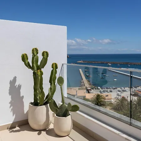 Memmo Baleeira - Design Sagres