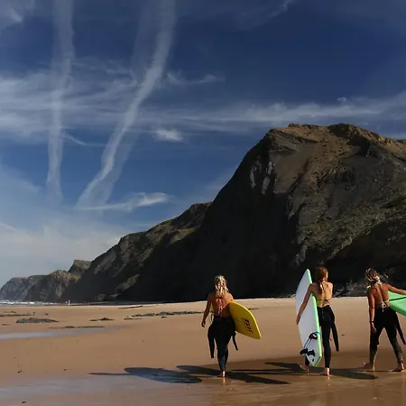 Memmo Baleeira - Design Sagres