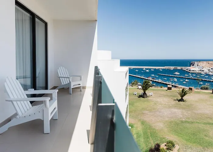 Memmo Baleeira - Design Otel