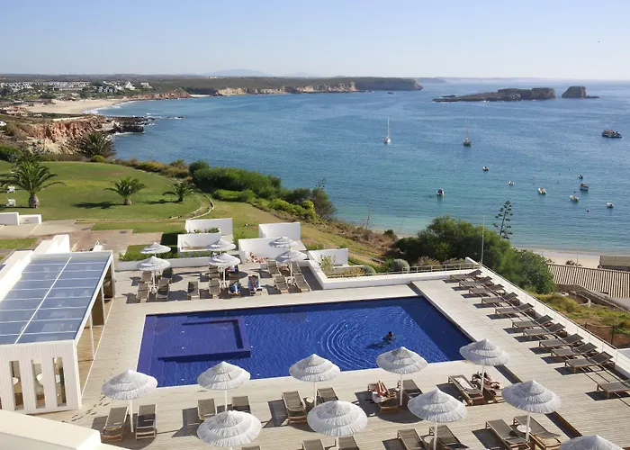 Otel Memmo Baleeira - Design 4*