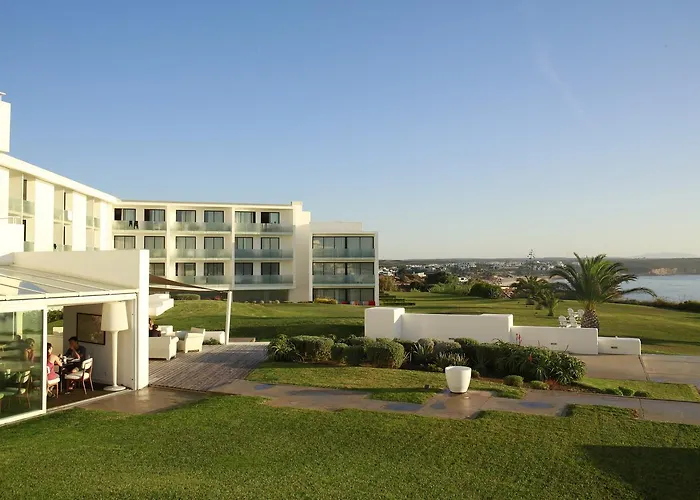 Memmo Baleeira - Design Otel Sagres