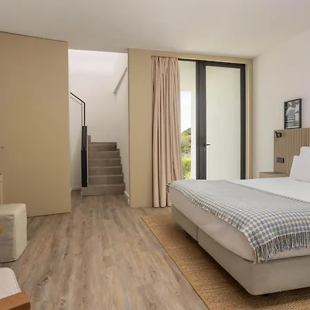 Memmo Baleeira - Design 4*